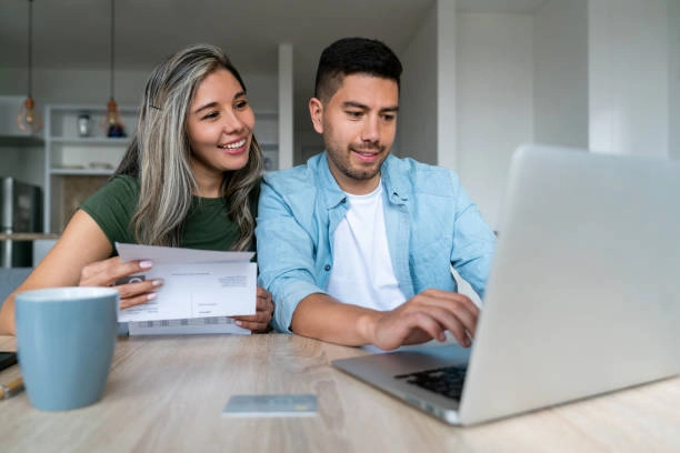 How to Choose a Bank for Travel